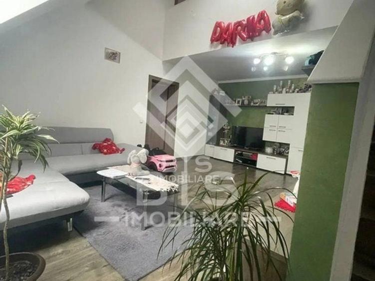 Apartament cu 4 camere decomandat în Exterior Est