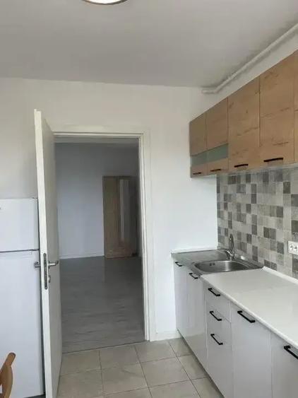 Apartament cu 2 camere, mobilat în Sud-Est