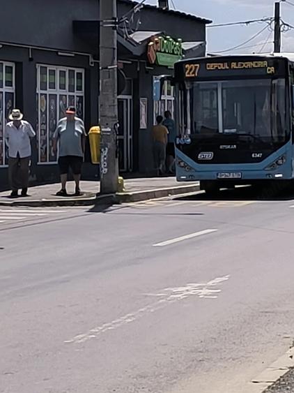 Casă cu 5 camere cu Teren 129 Mp în Rahova