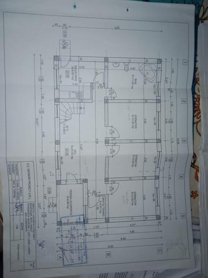 Casă individuală cu 4 camere cu Canalizare în Lumina