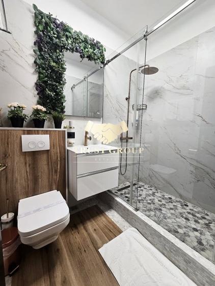Apartament cu 3 camere decomandat în Arcul de Triumf