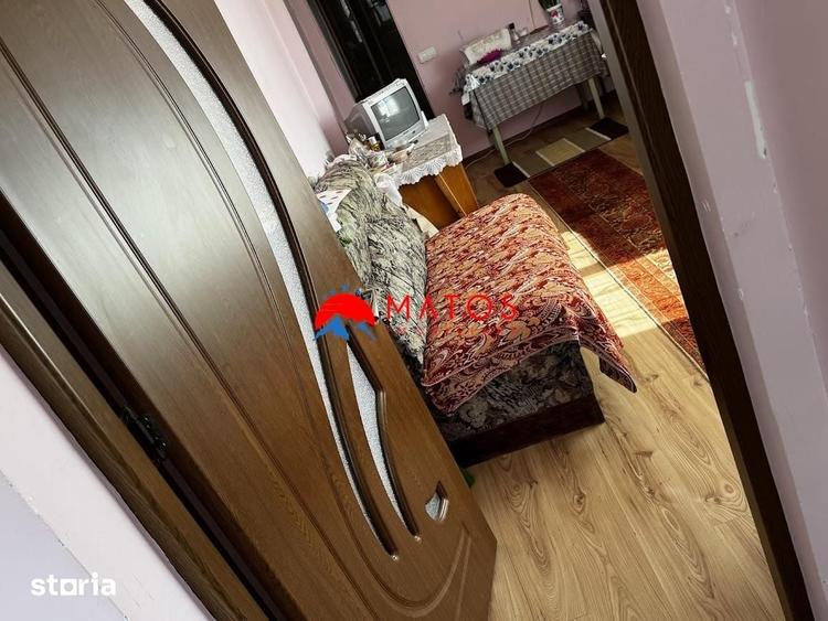 Casă cu 3 camere cu Teren 3025 Mp în Ghioșești