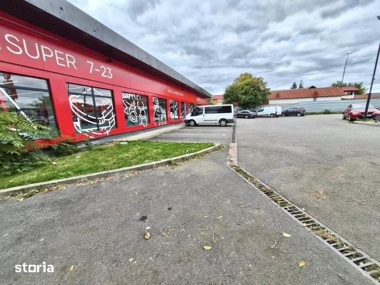 Spațiu comercial, de 910 mp, în Filipeștii de Pădure