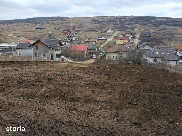 Teren de 551 mp, în Aroneanu