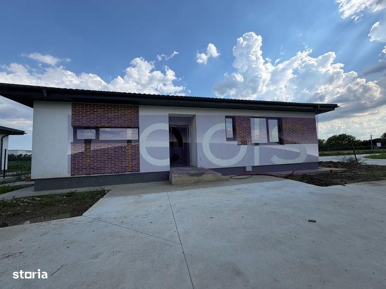 Casă cu 4 camere cu Teren 456 Mp în Dimieni