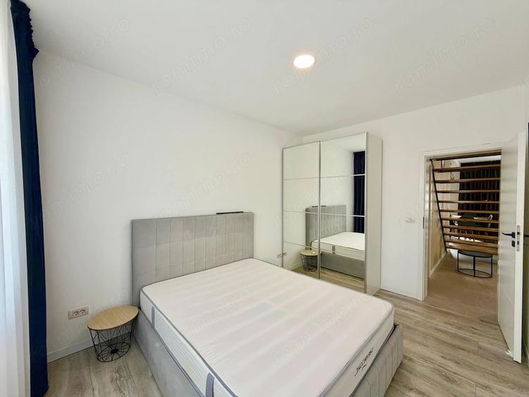 Casă cu 4 camere cu Teren 218 Mp în Plopi