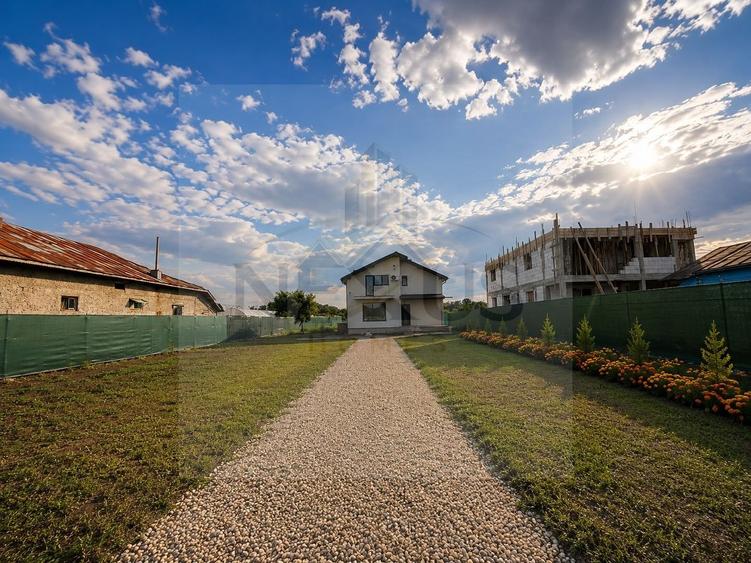 Casă individuală cu 5 camere cu Canalizare în Vidra