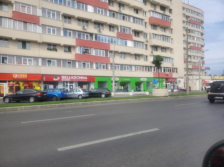 Spațiu comercial, de 90 mp, în Berceni