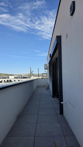 Penthouse 3 camere LUX 78mp, terasa 15mp, Centru, zona str Paris - 8
