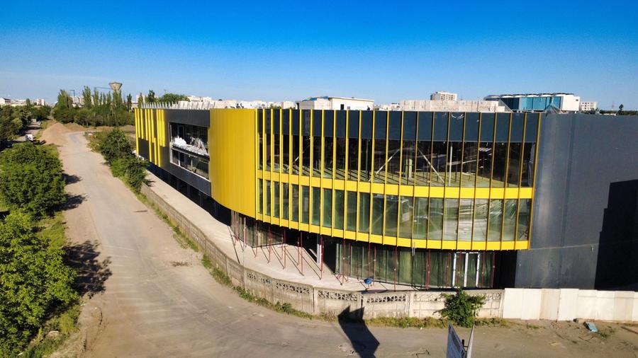 Spațiu comercial, de 6,000 mp, în Militari