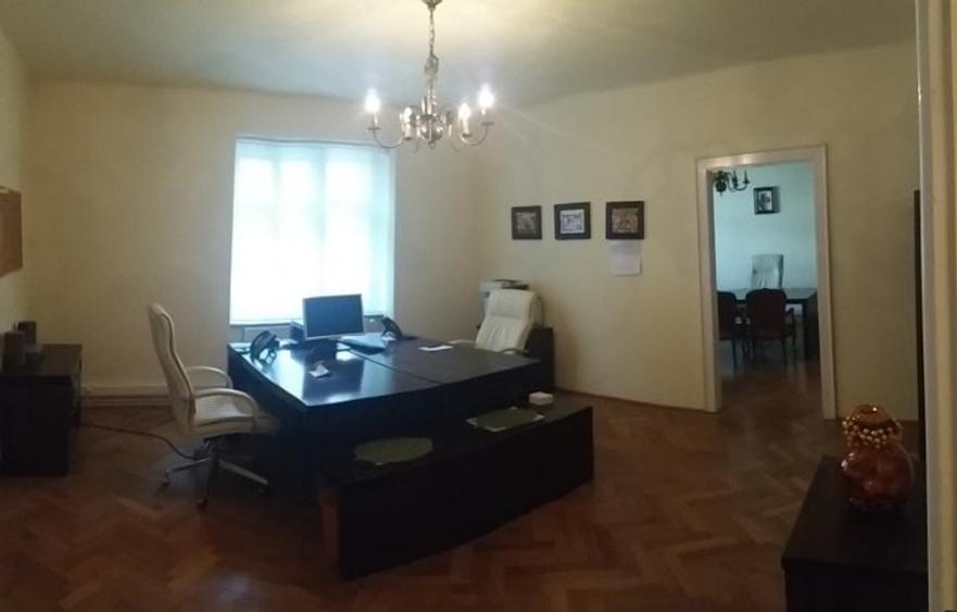 Birou, de 110 mp, în Ultracentral