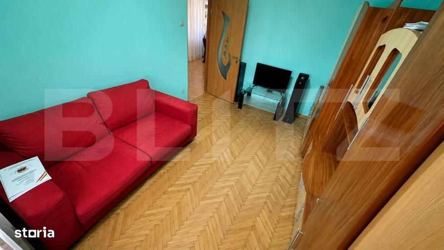 Apartament cu 3 camere semidecomandat în Ultracentral