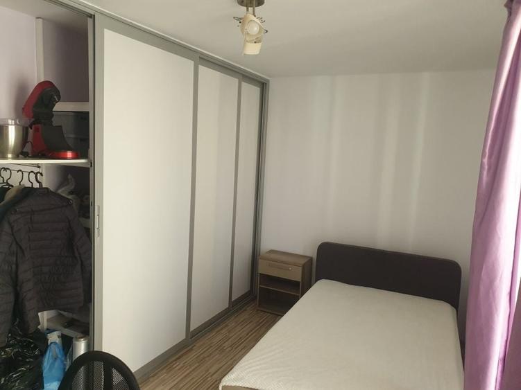 Apartament cu 2 camere decomandat în Florești