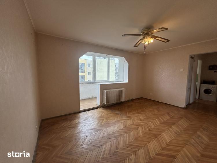Apartament cu 4 camere decomandat în Mănăștur