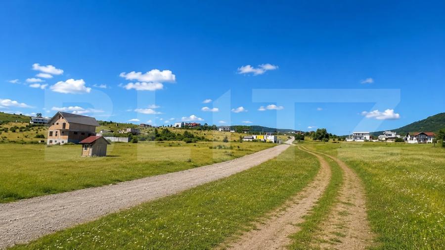 Teren Construcții intravilan de 660 mp, în Vulcan