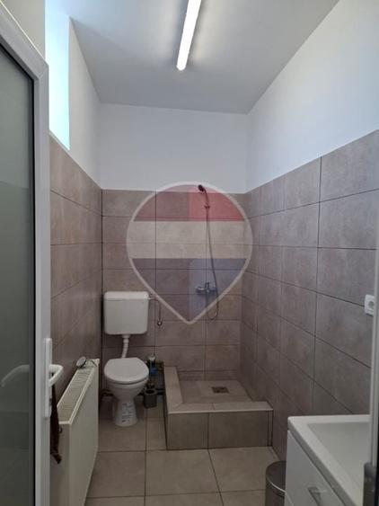 Spațiu comercial, de 50 mp, în Ultracentral