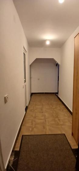 Apartament 2 camere decomandat Codlea lângă primărie - proprietar - 6