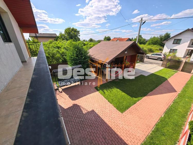 Duplex cu 3 camere cu Canalizare în Vișan