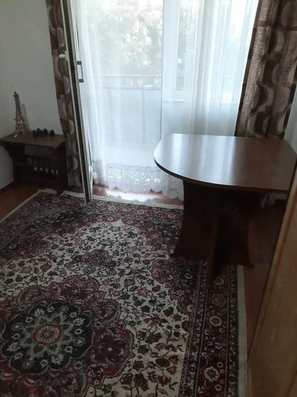 Garsonieră semidecomandată în Dacia