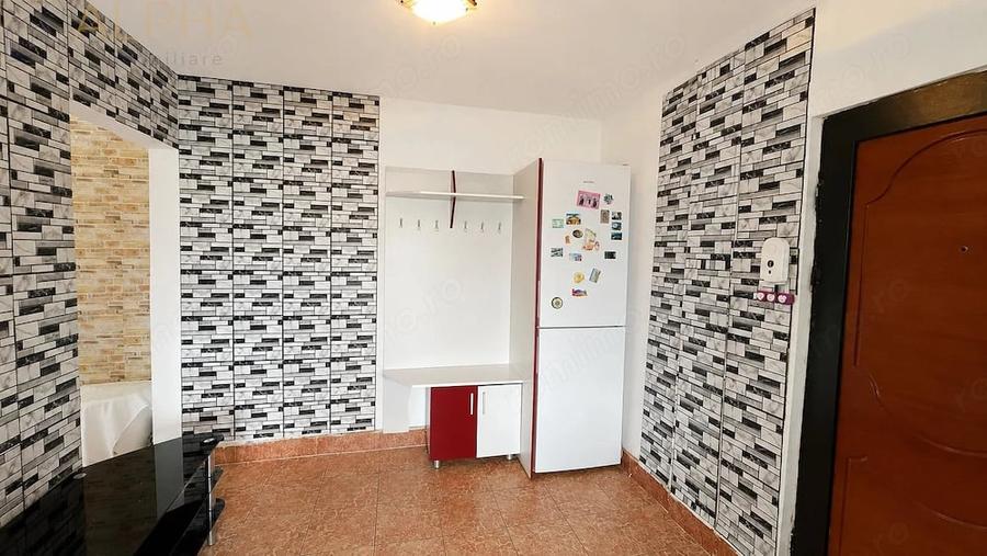 Apartament cu 2 camere decomandat în Calea Moldovei