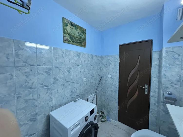 Apartament cu 2 camere decomandat în Podgoria