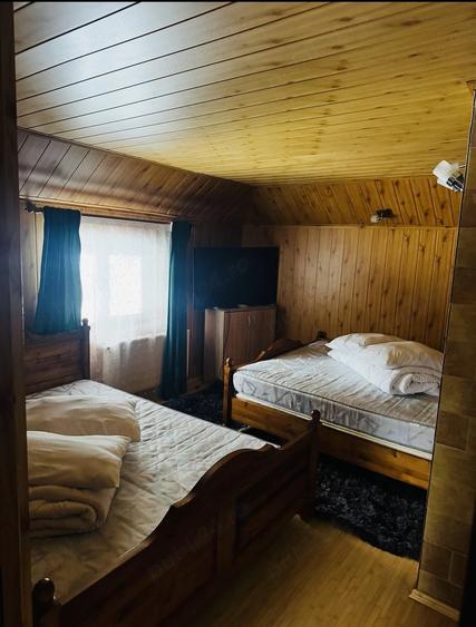 Casă cu 3 camere cu Teren 255 Mp în Trăisteni