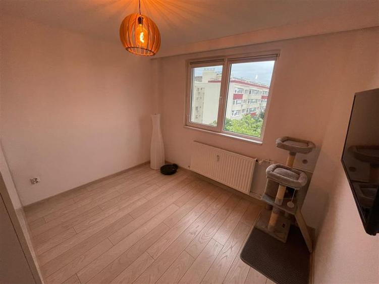 Apartament 3 camere Giurgiului comision 0% - 4