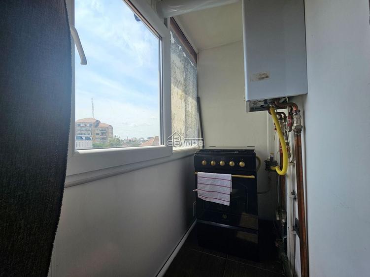 Apartament cu 2 camere decomandat, mobilat în Ultracentral