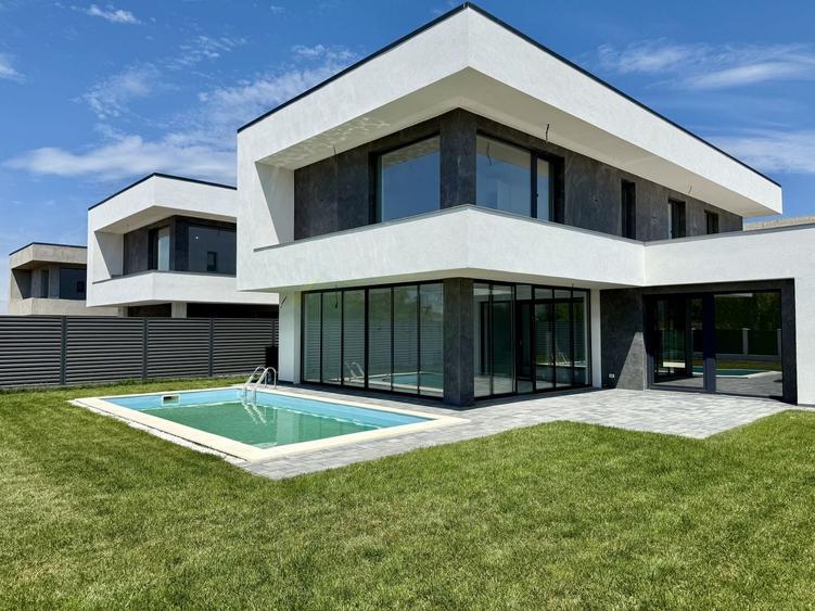 Casă individuală cu 6 camere cu Piscina în Tunari