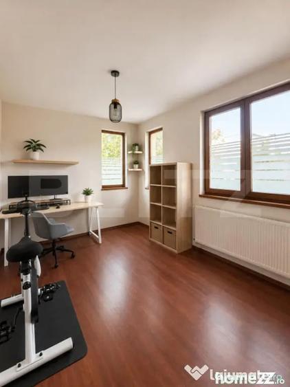 Casă cu 4 camere cu Teren 330 Mp în Central