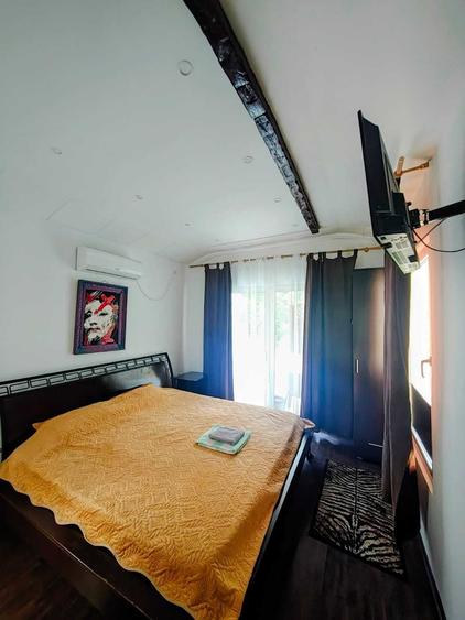 Apartament cu 4 camere decomandat în Central