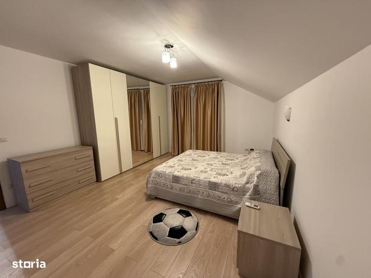 Casă cu 4 camere în Central