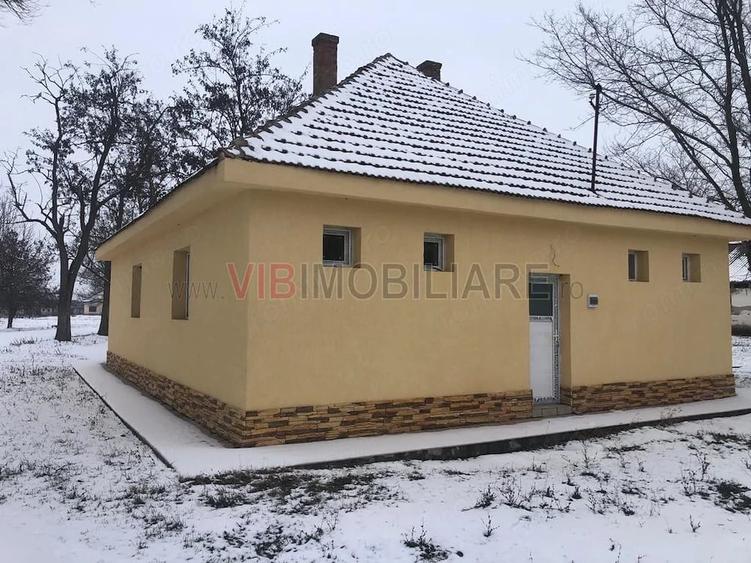 Ferma complet utilata 30 ha teren comasat cu 11.500mp grajduri renovate Timi? Comuna Biled - 3