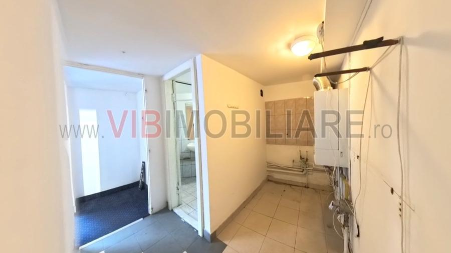 Spațiu comercial, de 70 mp, în Central