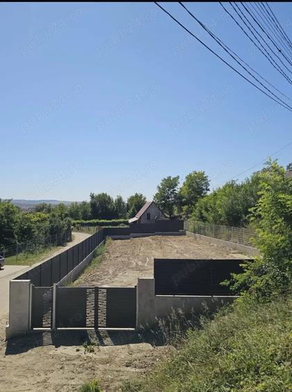 Teren de 550 mp, în Central