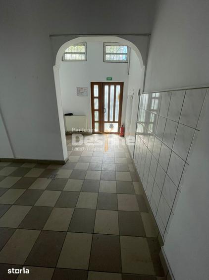 Spațiu comercial, de 65 mp, în Drumul Taberei