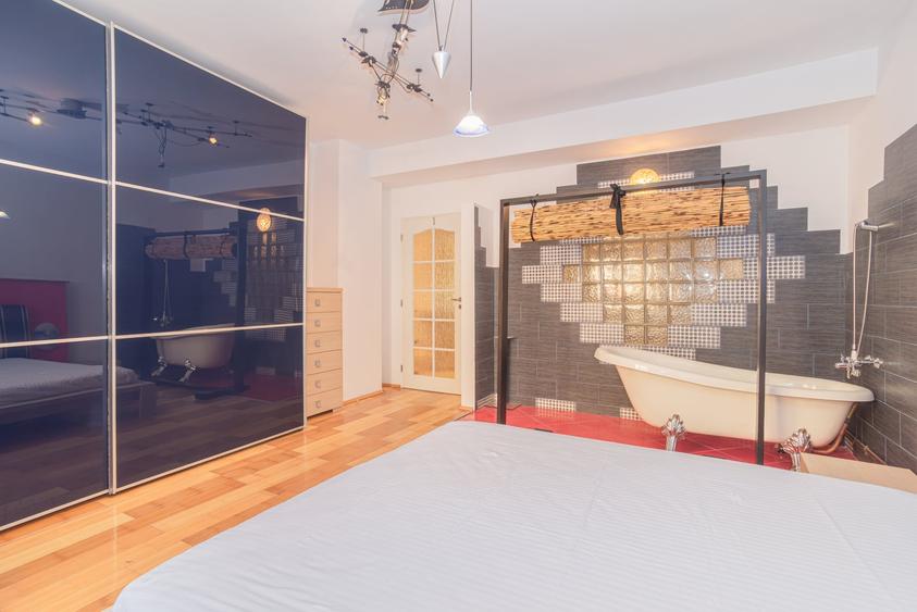 Apartament cu 2 camere decomandat, mobilat în Eforie Nord
