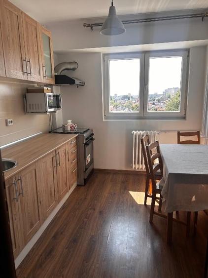 Apartament cu 2 camere decomandat, mobilat în Kiseleff