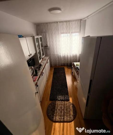 Apartament cu 2 camere decomandat în Kiseleff