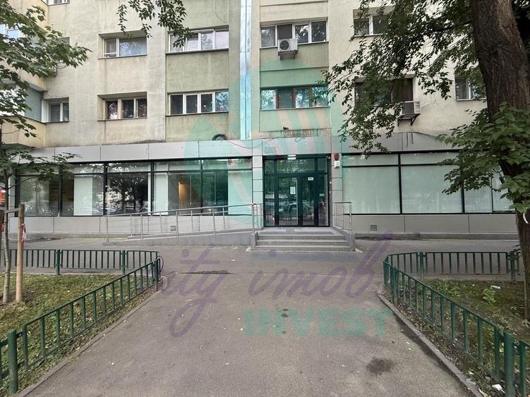 Spatiu comercial stradal - 3