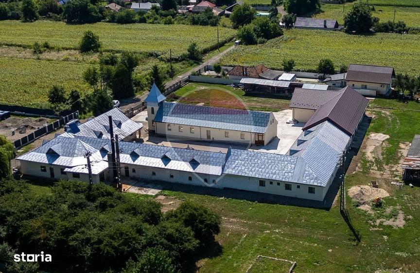 Spațiu comercial, de 1,152 mp, în Borzești