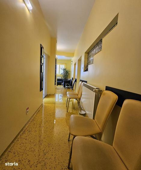 Spațiu comercial, de 55 mp, în Central