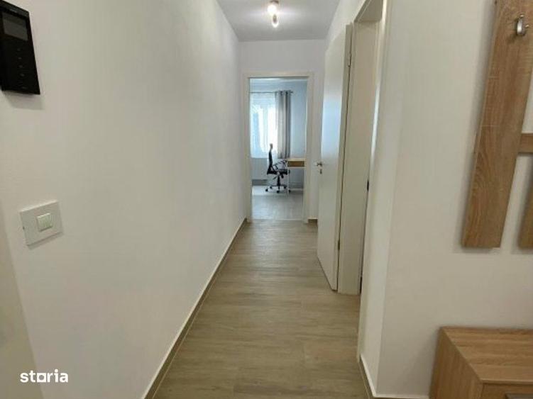 Apartament cu 3 camere decomandat în Avantgarden