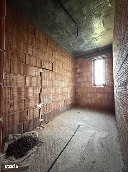 Duplex 5 camere, 3 bai, 120mp utili, 200mp teren - Chisoda - 11