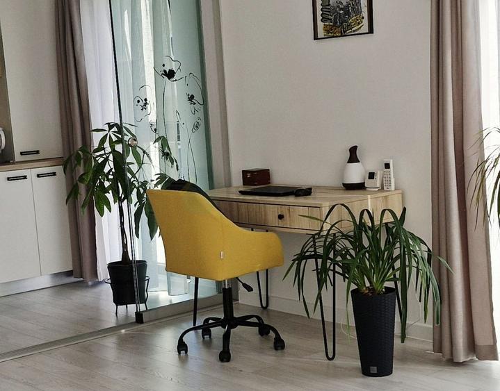 Apartament cu 2 camere decomandat, mobilat în Tunari
