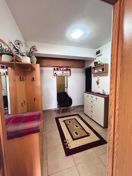 Apartament cu 2 camere decomandat, mobilat în Dâmbul Rotund