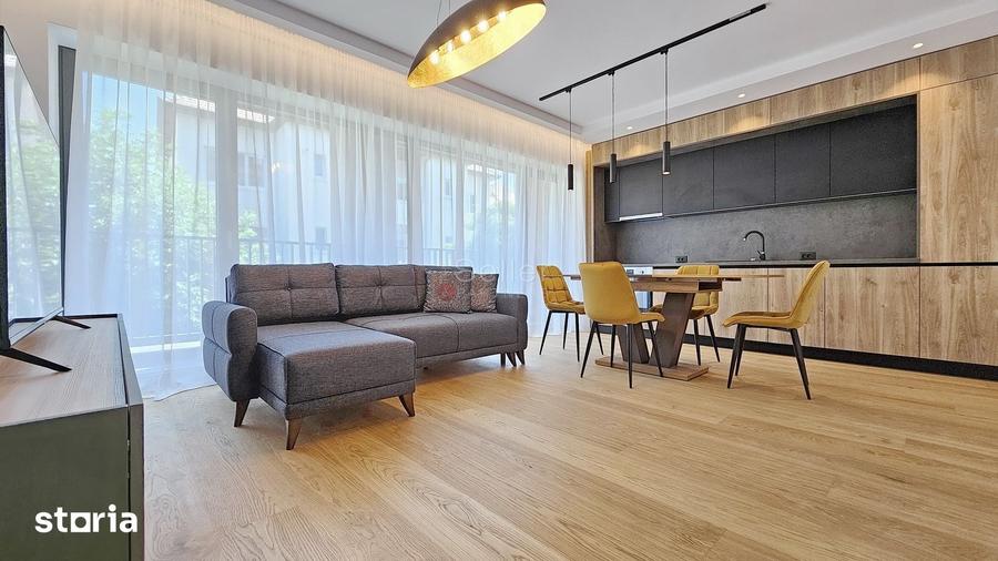 Apartament cu 3 camere în Brașovul Vechi