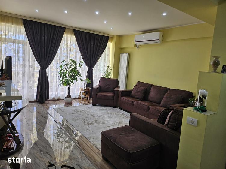 Apartament cu 2 camere decomandat în Gara