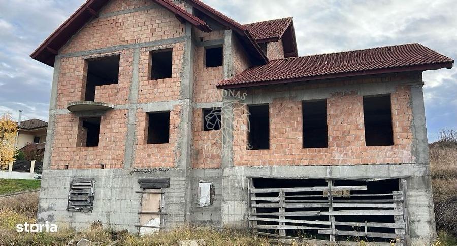 Casa 4 camere 340 mp-2 balcoane-teren 795 mp-Sigmir - 2