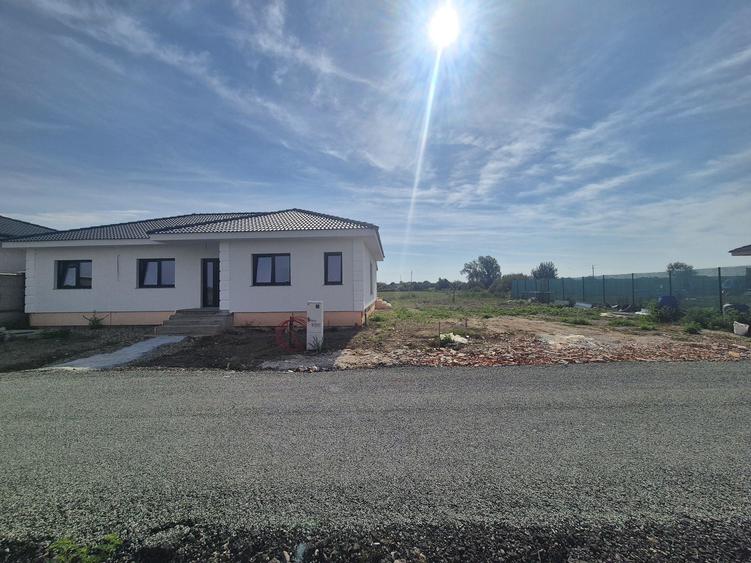 Casă cu 3 camere în Central
